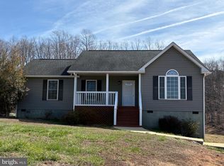 41 Elizabeth Ln, Louisa, VA 23093