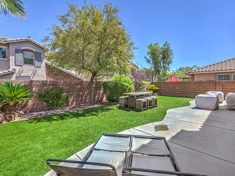 6982 Grand Junction Ave — Photo 23