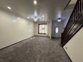 7850 82nd St #1, Ridgewood, NY 11385