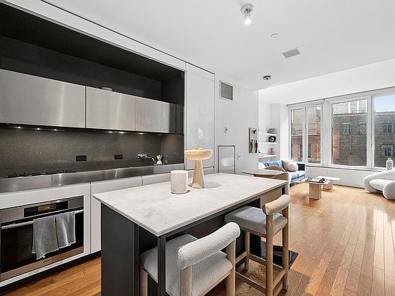 4th image of 15 William St APT 9B