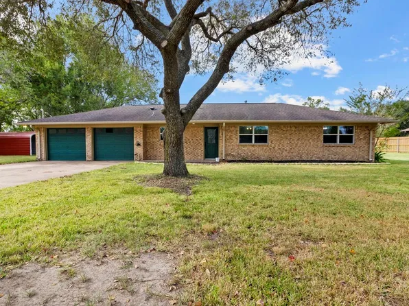1242 County Road 857, Alvin, TX 77511