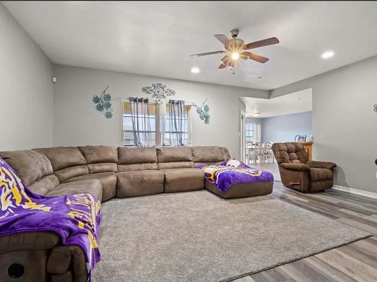 6093 Fagan Cir — Photo 4