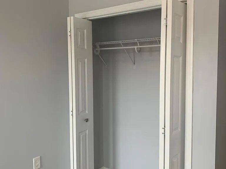1641 N Patterson Park Ave — Photo 38