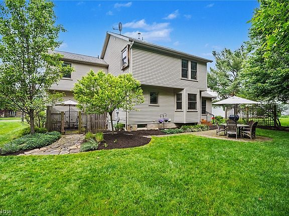 5th image of 10143 Bissell Dr