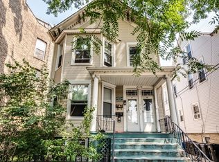 3115 N Clifton Ave, Chicago, IL 60657