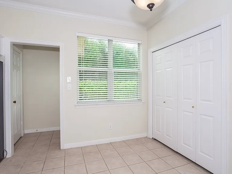 1907 Doliver Cir — Photo 7