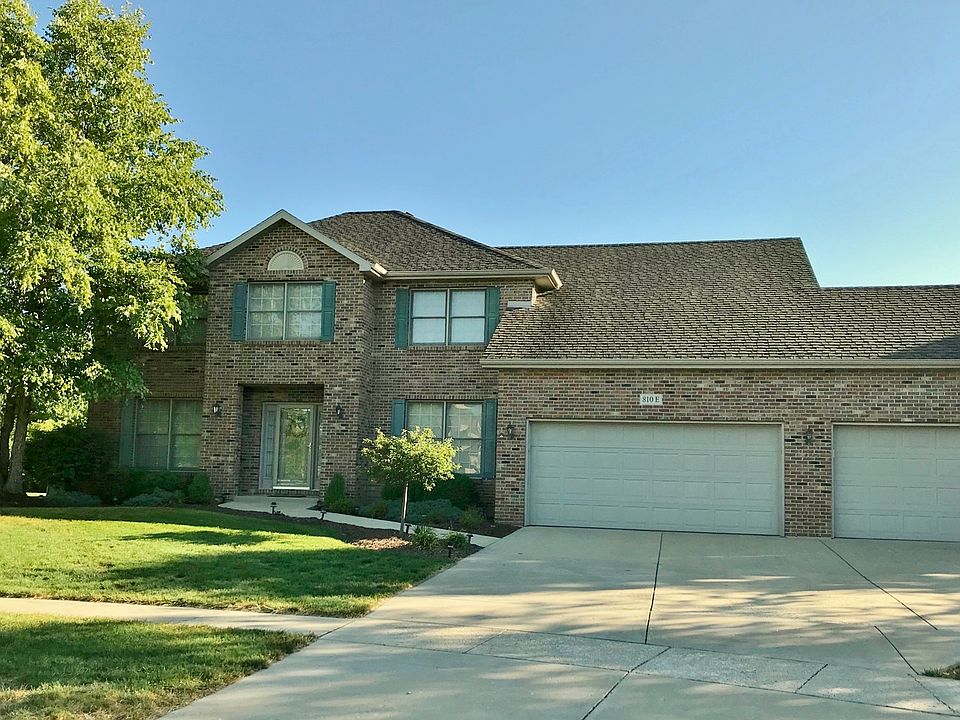 810 Diamond Head Drive East