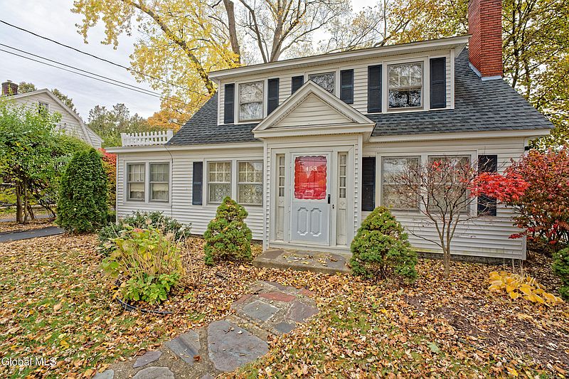 4th image of 453 Ballston Road
