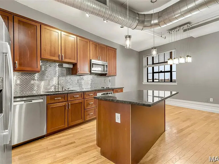 4901 Washington Blvd #4B — Photo 7