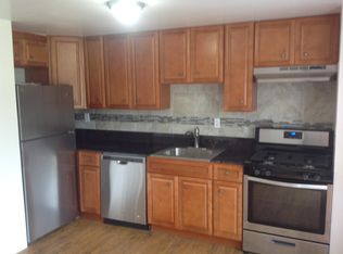 110 Roberta Jean Ave, Littlestown, PA 17340
