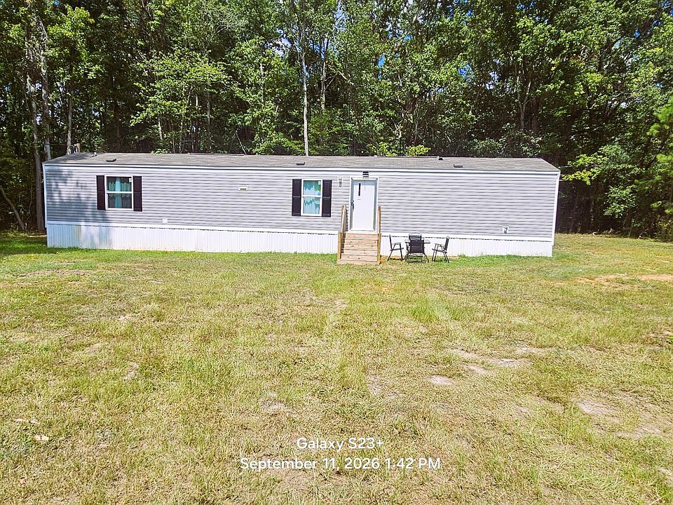 1st image of 415 Mrsavie Ln