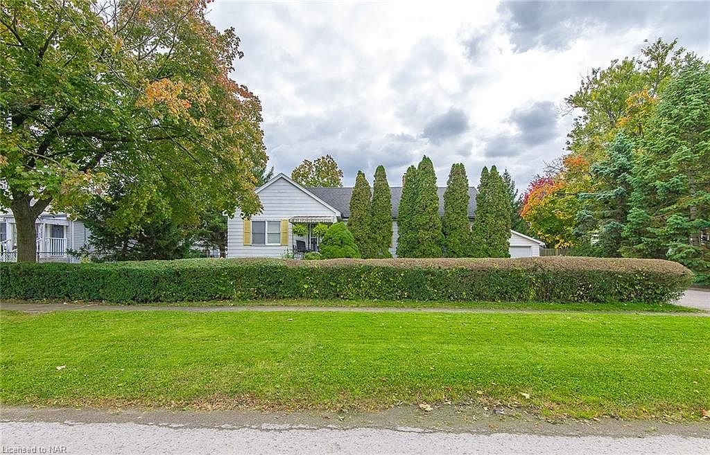 4270 Chippawa Pkwy, Niagara Falls, ON L2G 6E7 MLS 40501596 Zillow