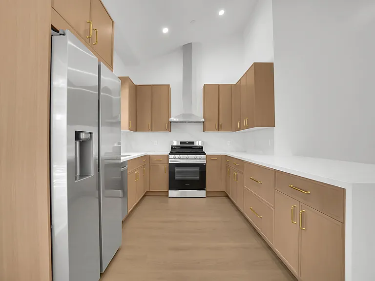 1223 S Santa Anita Ave — Photo 6
