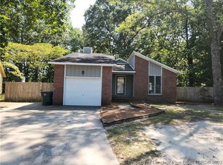 6944 Callahan Cir, Fayetteville, NC 28314