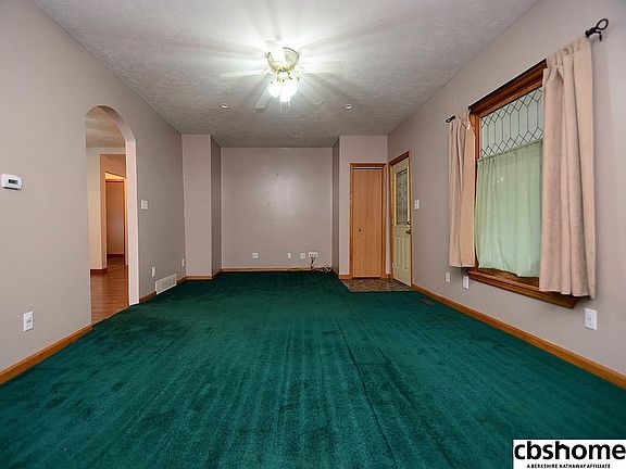5th image of 920 2nd Ave