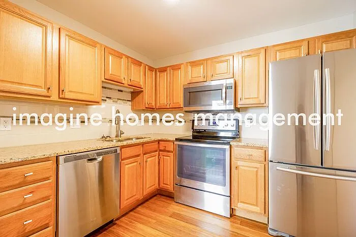 3928 Belfast Ave — Photo 8