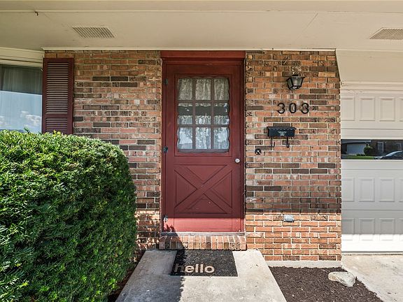 2nd image of 303 Stevens St
