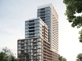 28 Ann St #206, Mississauga, ON L5G 3G1