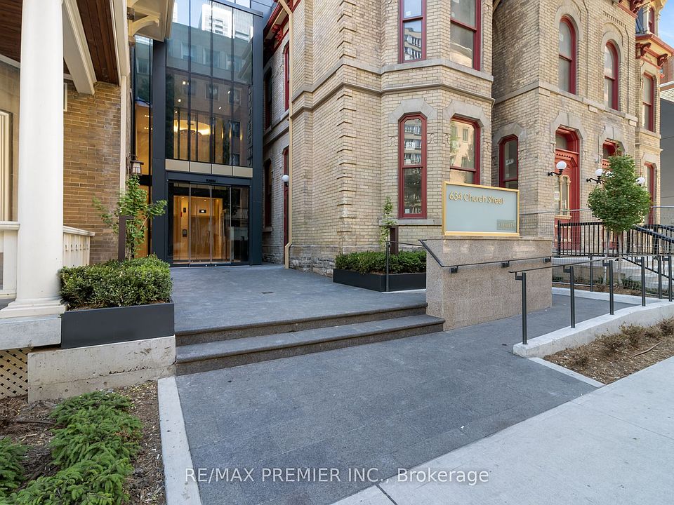 1st image of 634 Church St #3807