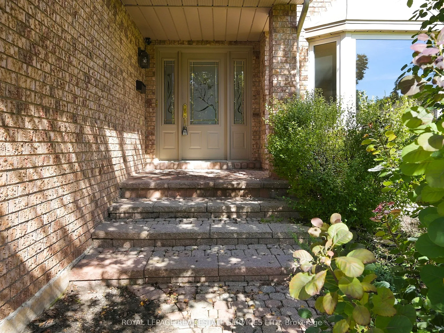 6 bed, $5,500 — Photo 4