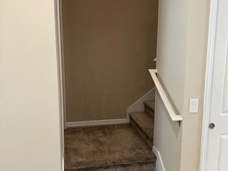 5044 Caspian St — Photo 11