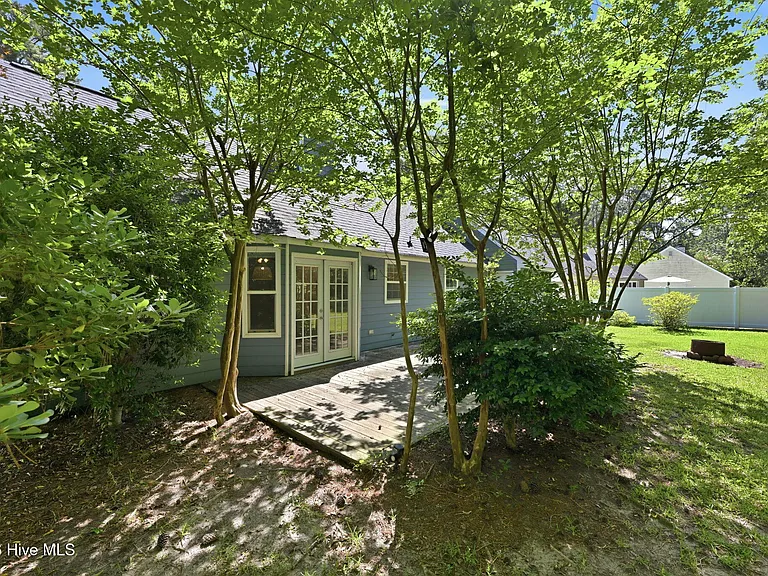3411 Belmont Blvd — Photo 21
