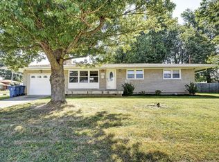8405 Seaforth Dr, Louisville, KY 40258