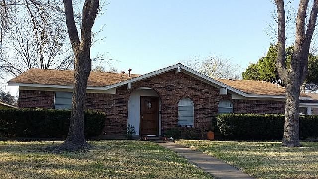 1st image of 3702 Gray Dr