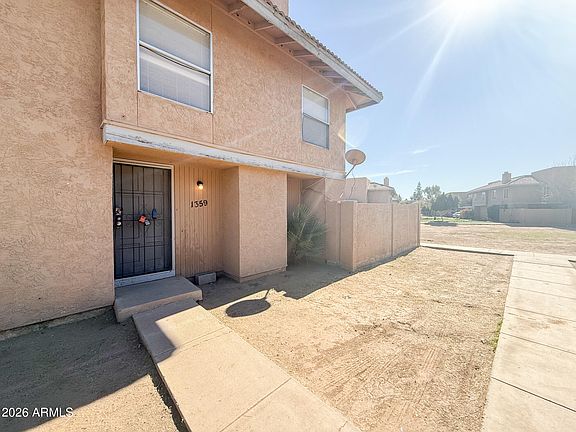 3rd image of 6935 W DEVONSHIRE Avenue #1359