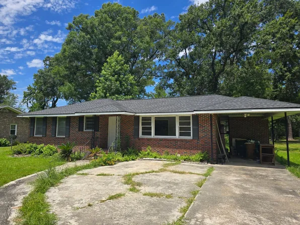 517 Griffin Ave, Garden City, GA 31408