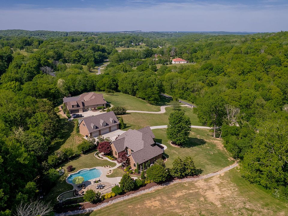 82nd image of 126 Hidden Valley Rd