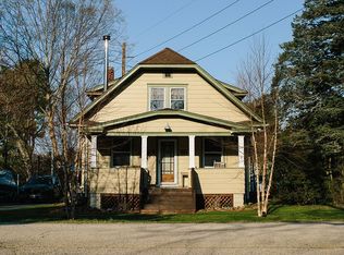 24 S Maple Ave, Tuckerton, NJ 08087