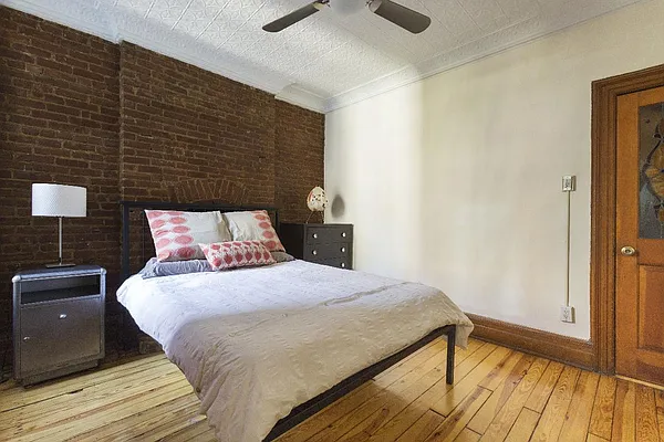 Sold by Real Direct | media 5