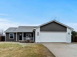 201 Watercrest Ct, Avilla, IN 46710