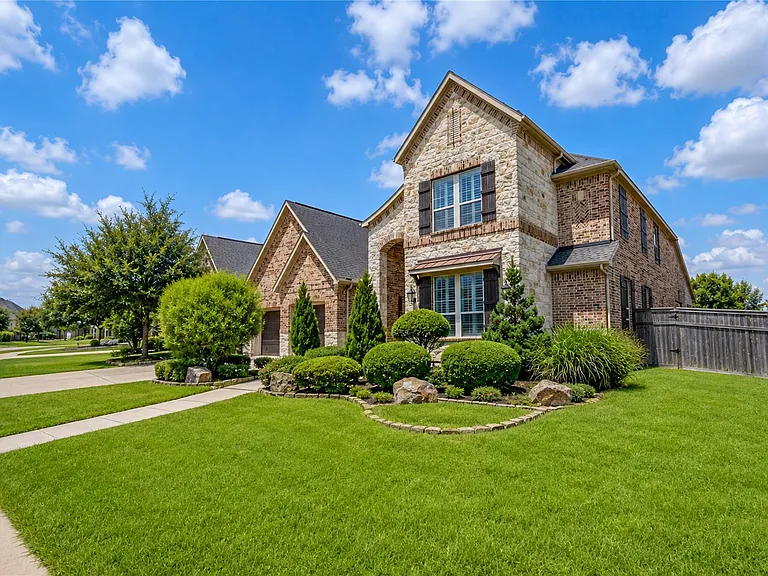 28214 Evergreen Cove Ln — Photo 2