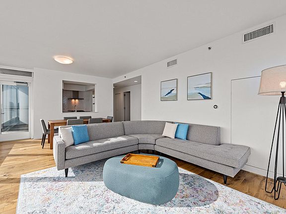 5th image of 425 1st St #1902-L