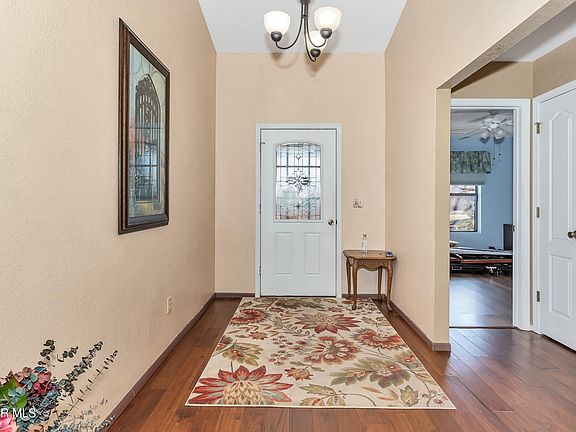 4th image of 7940 E Las Flores Ave