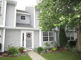 3 Evergreen Way, Pawling, NY 12564