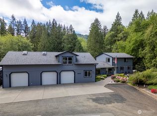 6837 Munson Dr SW, Olympia, WA 98512