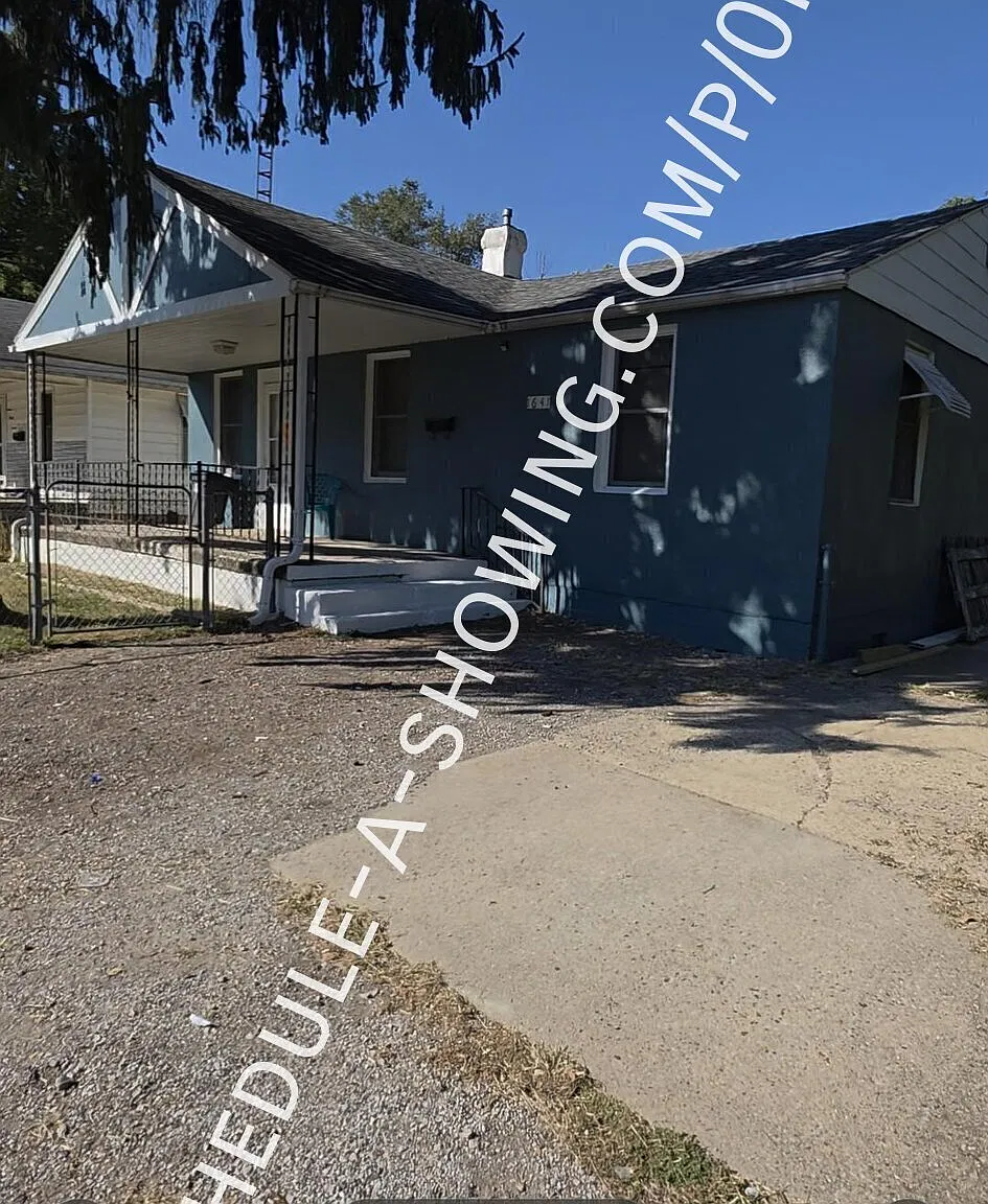 3 Bedroom Single Family Home — Photo 1