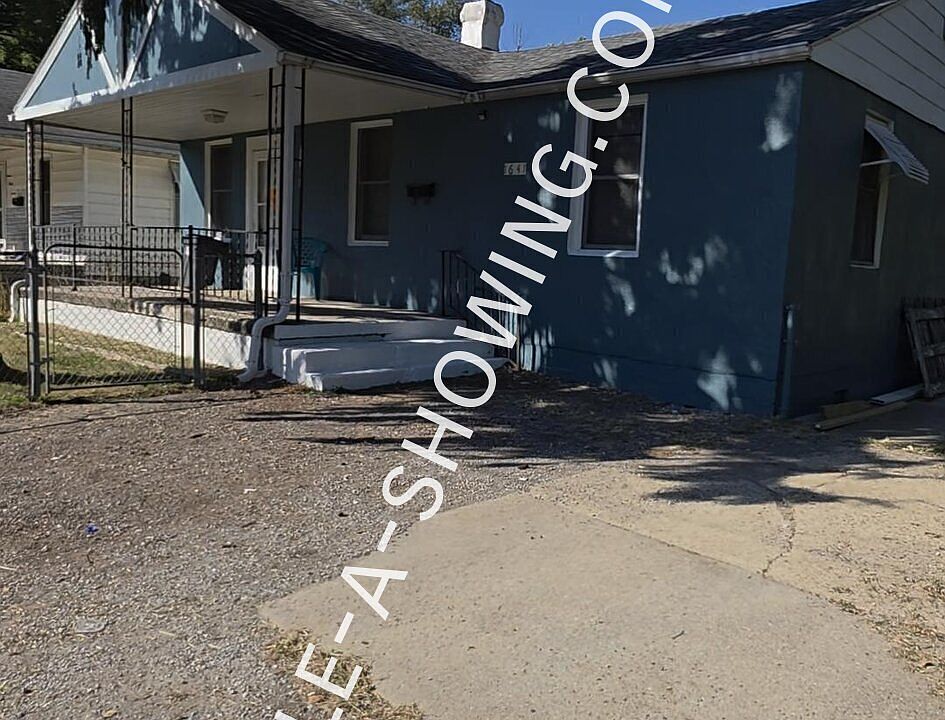 1st image of 1641 E Melrose St