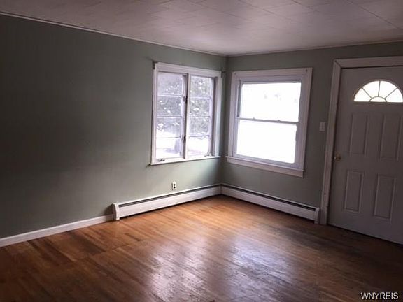 4th image of 290 North Ave