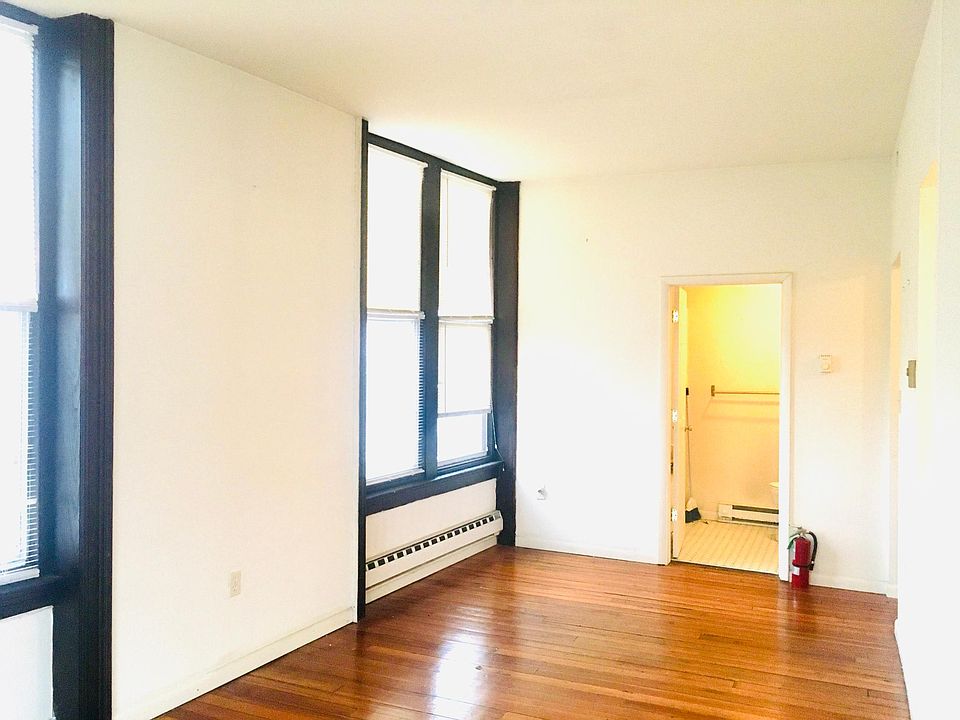 29 S Main St 3A, Doylestown, PA 18901 Zillow