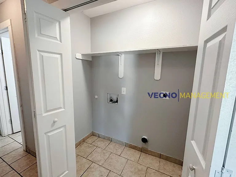 302 Cooper St #201 — Photo 11