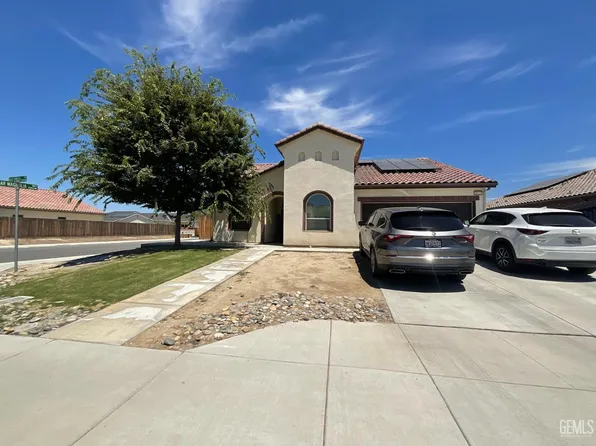 5822 Blue Spruce Ave, Bakersfield, CA 93313