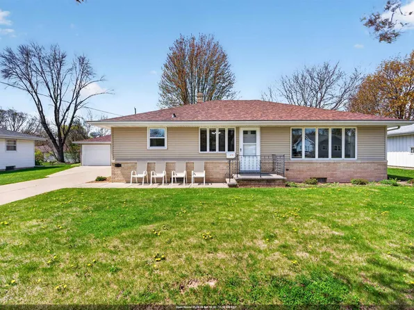 2101 Welhouse Dr, Kaukauna, WI 54130