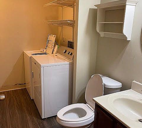 5th image of 37 E Green Valley Cir