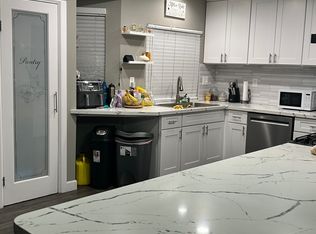 525 Bolt Ln, Hemet, CA 92544