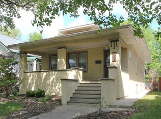 826 N Taylor Ave, Oak Park, IL