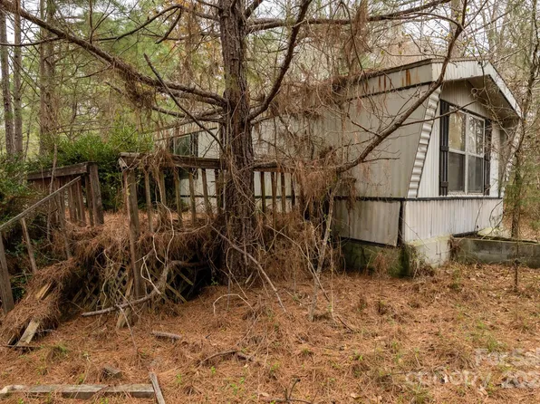 2453 Heavens Gate Dr, Rock Hill, SC 29730